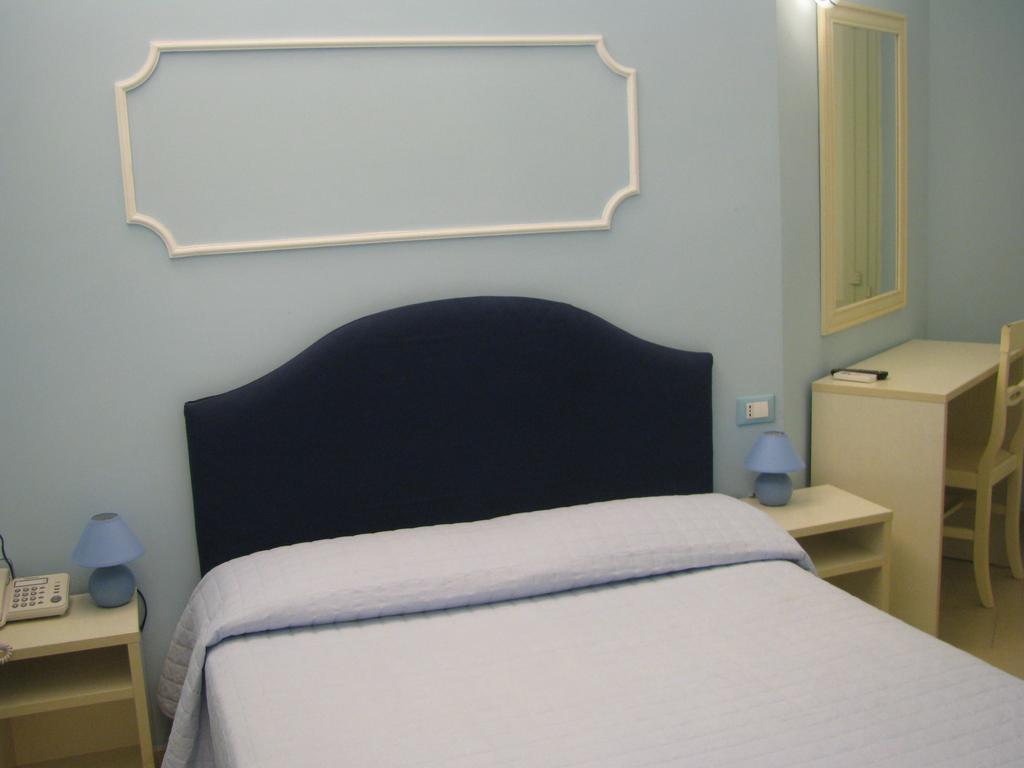 Tiffany Roma Suite Стая снимка