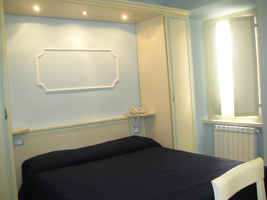 Tiffany Roma Suite Стая снимка